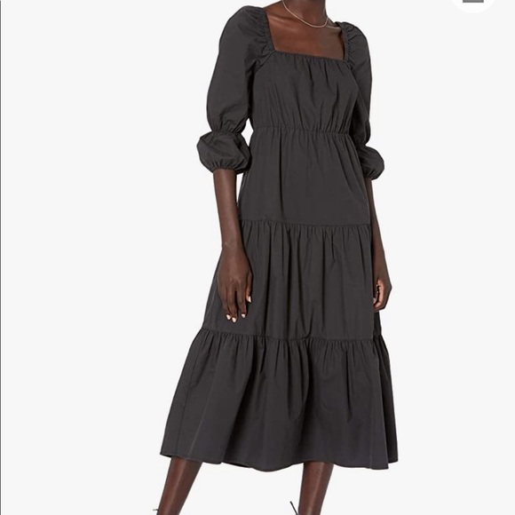 Amazon the Drop Black Tiered Maxi with sleeves - Picture 3 of 3